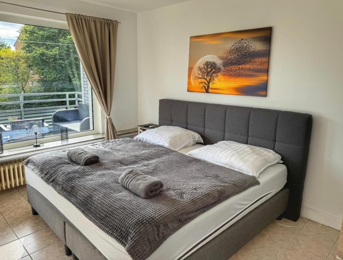 3 Zimmer Apartment Mit Balkon Wuppertal Zewnętrze zdjęcie